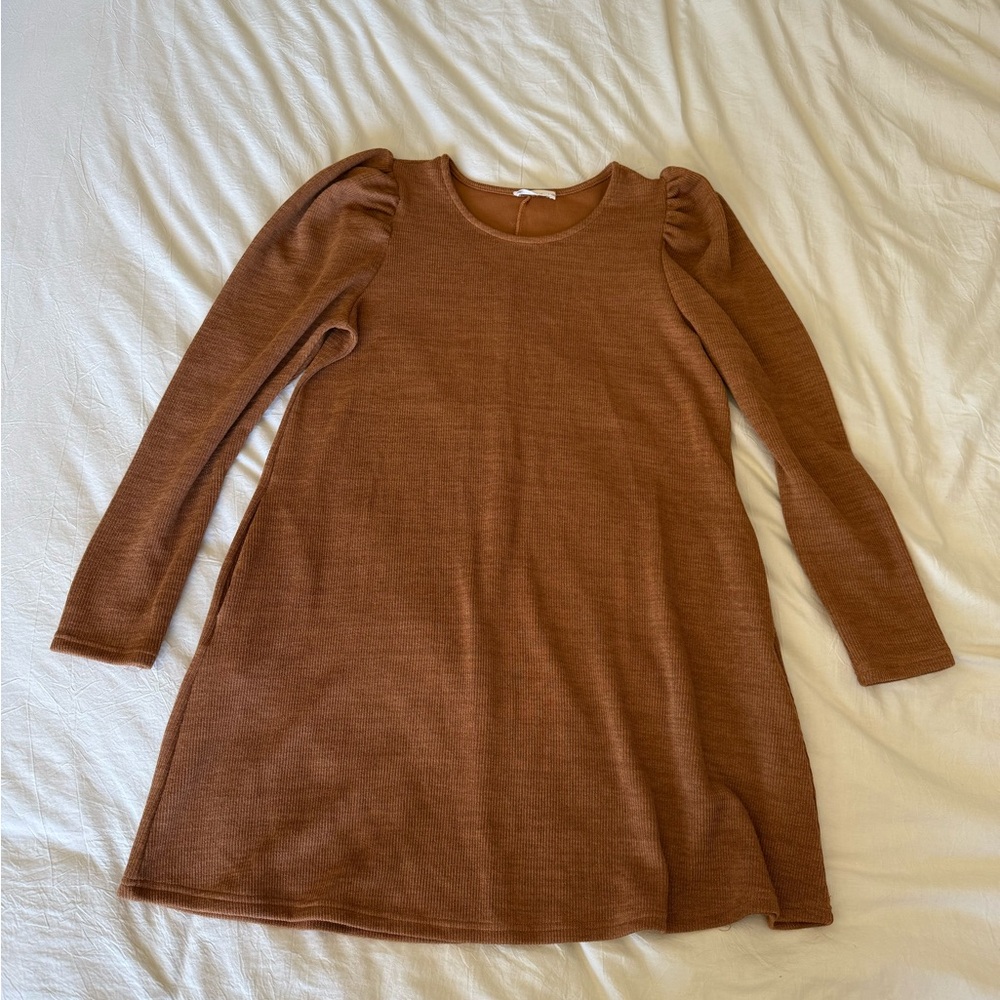New In Brown Knit Top